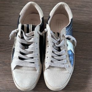 Womens Shu Shop size 6.5